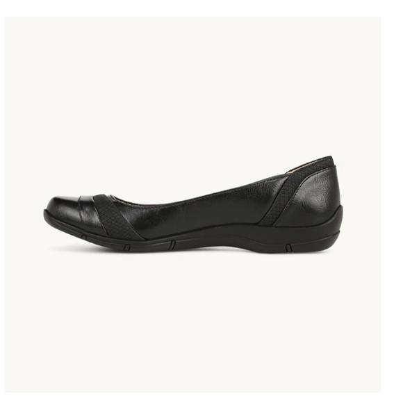 NWT Lifestride Dig black faux leather ballet shoes, size 6.5. - Picture 4 of 6